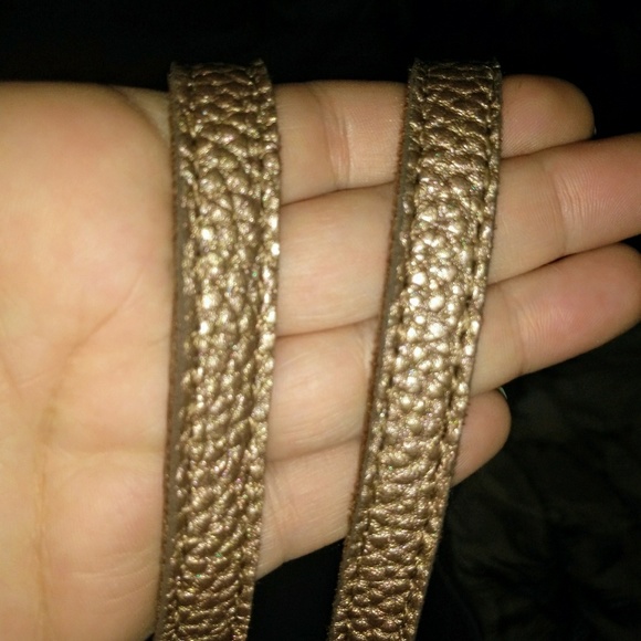 Large Gold Tote - Picture 3 of 4